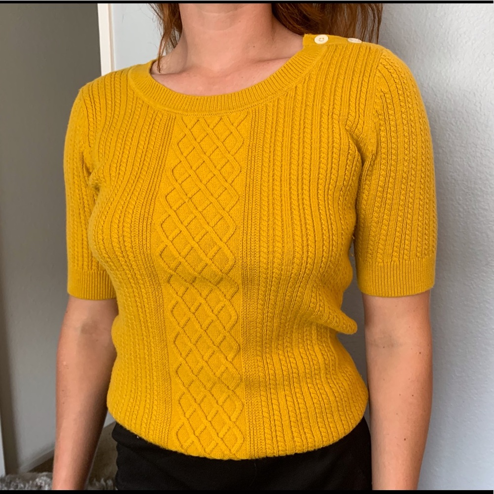 Banana Republic Sweater Top